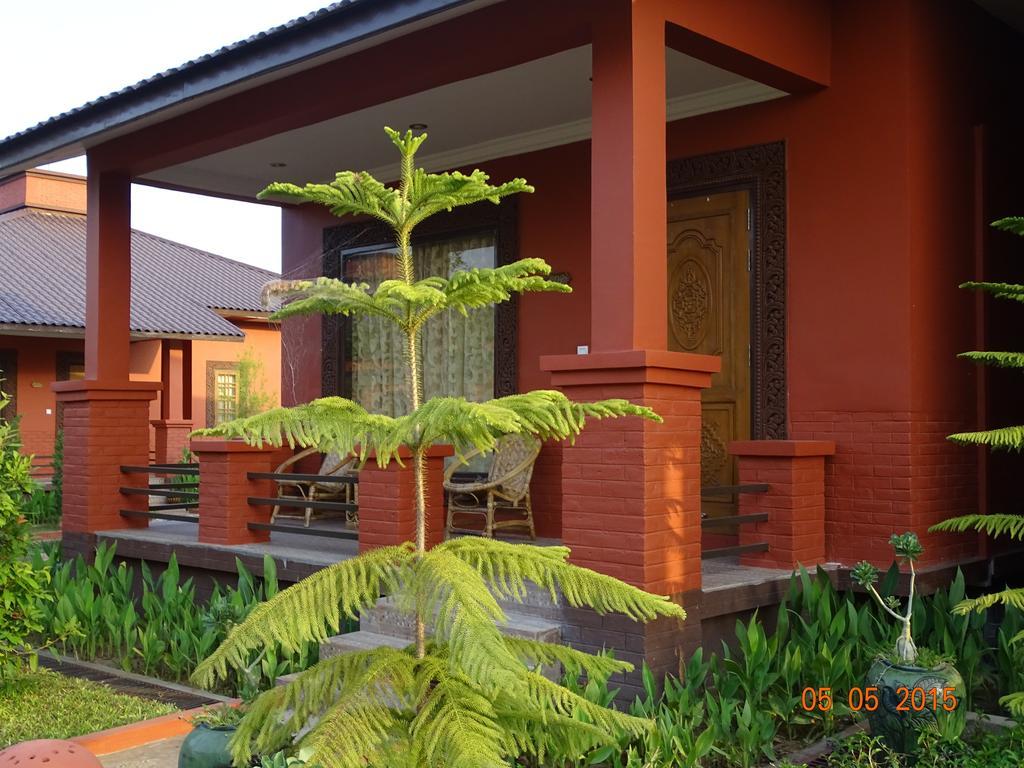 Gracious Bagan Hotel New Bagan Exterior photo