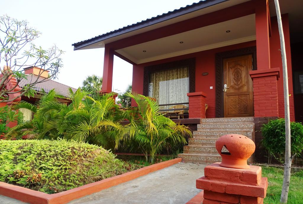 Gracious Bagan Hotel New Bagan Exterior photo